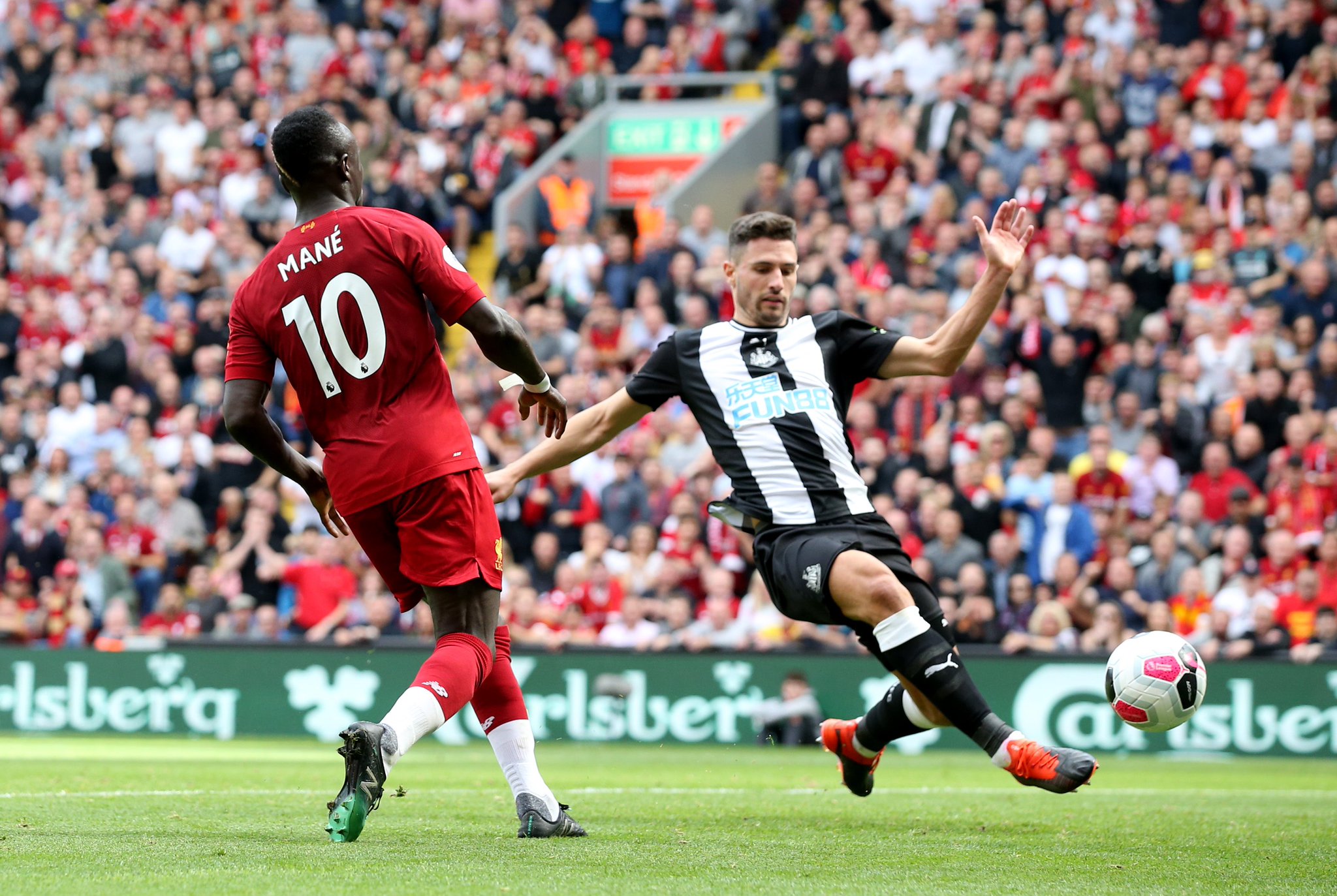 队表现格外 队表现格外